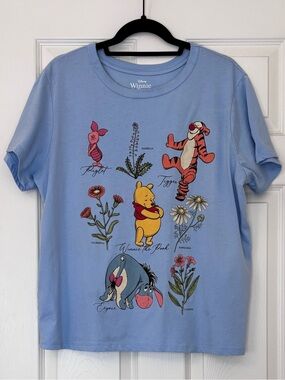Disney Cotton Blend Winnie the Pooh - Pooh Friends Floral Tee Shirt